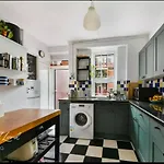 Victorian Amazing Three Bedroom